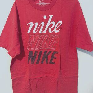 Nike T-Shirt - Red